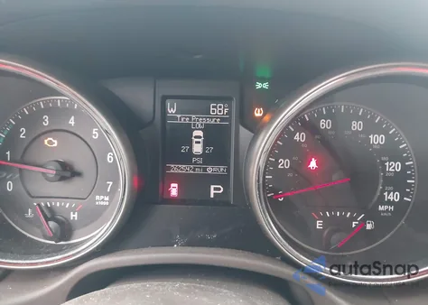 2011 Jeep Grand Cherokee Laredo z USA, uszkodzony, nr VIN 1J4RR4GG7BC629063